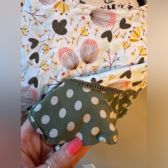 Matilda Jane Green and Beige Woman’s top - Picture 6 of 11